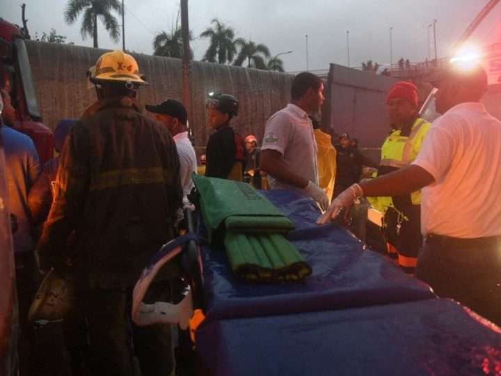 Tragedia en Santo Domingo: El derrumbe de un muro de viaducto deja al menos 8 muertos